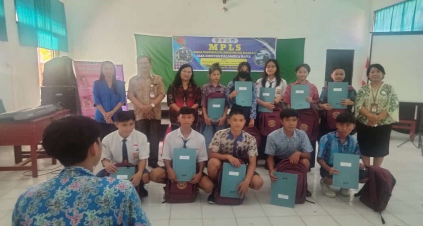 MPLS (Masa Pengenalan Lingkungan Sekolah) SMA Kristen Palangka Raya 2024