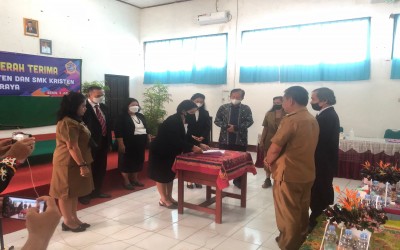 Pelantikan Kepala SMA Kristen dan SMK Kristen Palangka Raya baru